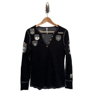 Alp N Rock RARE Ski The World Henley Top Patches Black Size M NEW